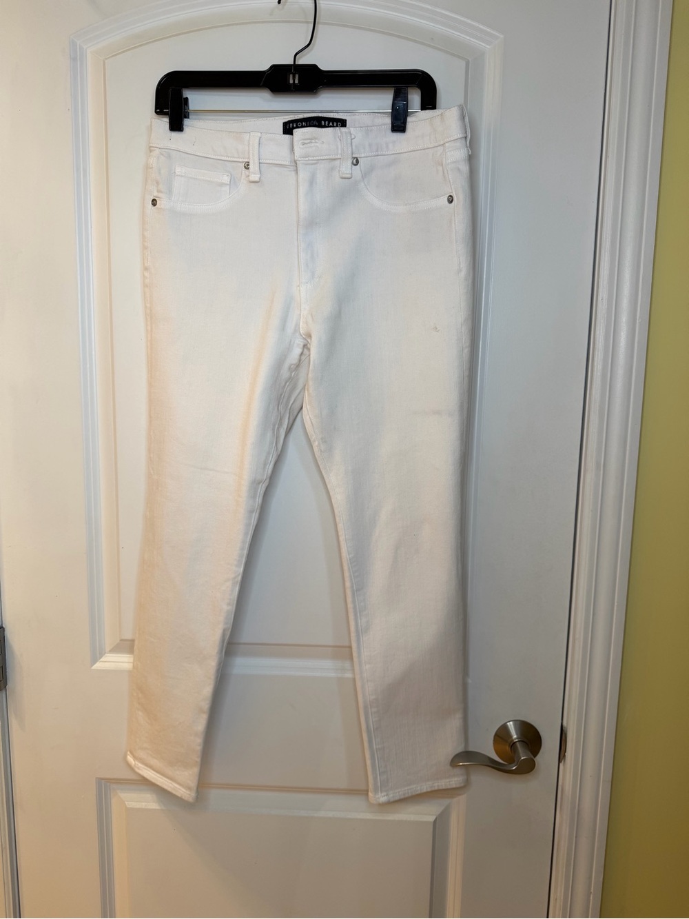 Veronica Beard White Cropped Jeans, size 30